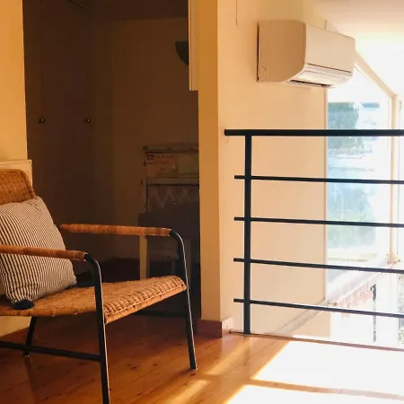 Apartment Duplex Deli